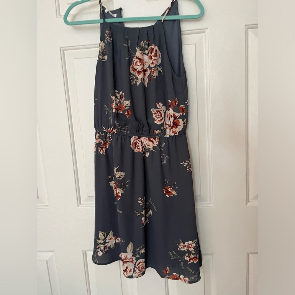 Gray Maurice’s dress size S